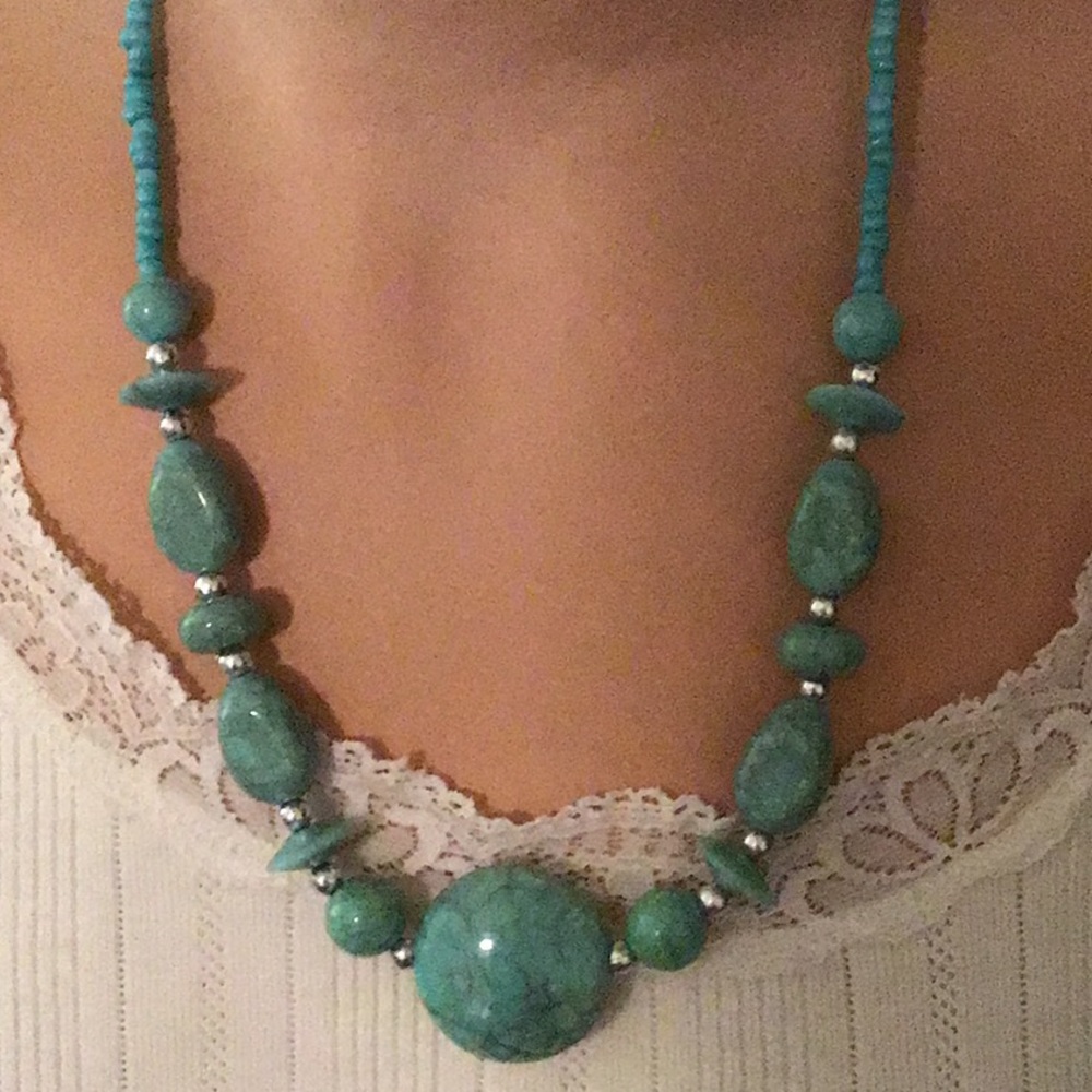 Necklace of green and turquoise colored beads 9 in